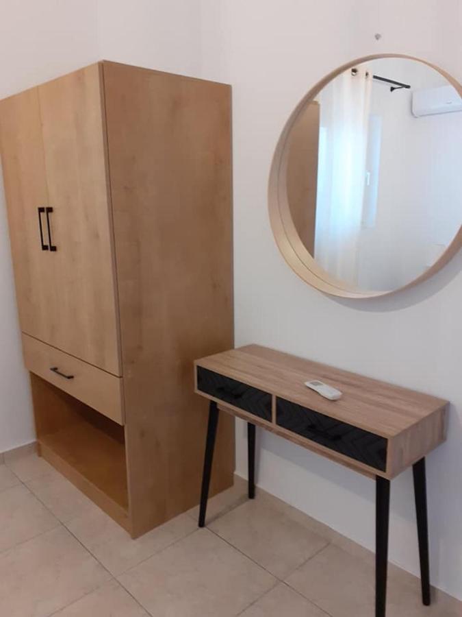 Retreat Apartments In Drosia - 2 Bedrooms Apartment Makris Gialos  Extérieur photo